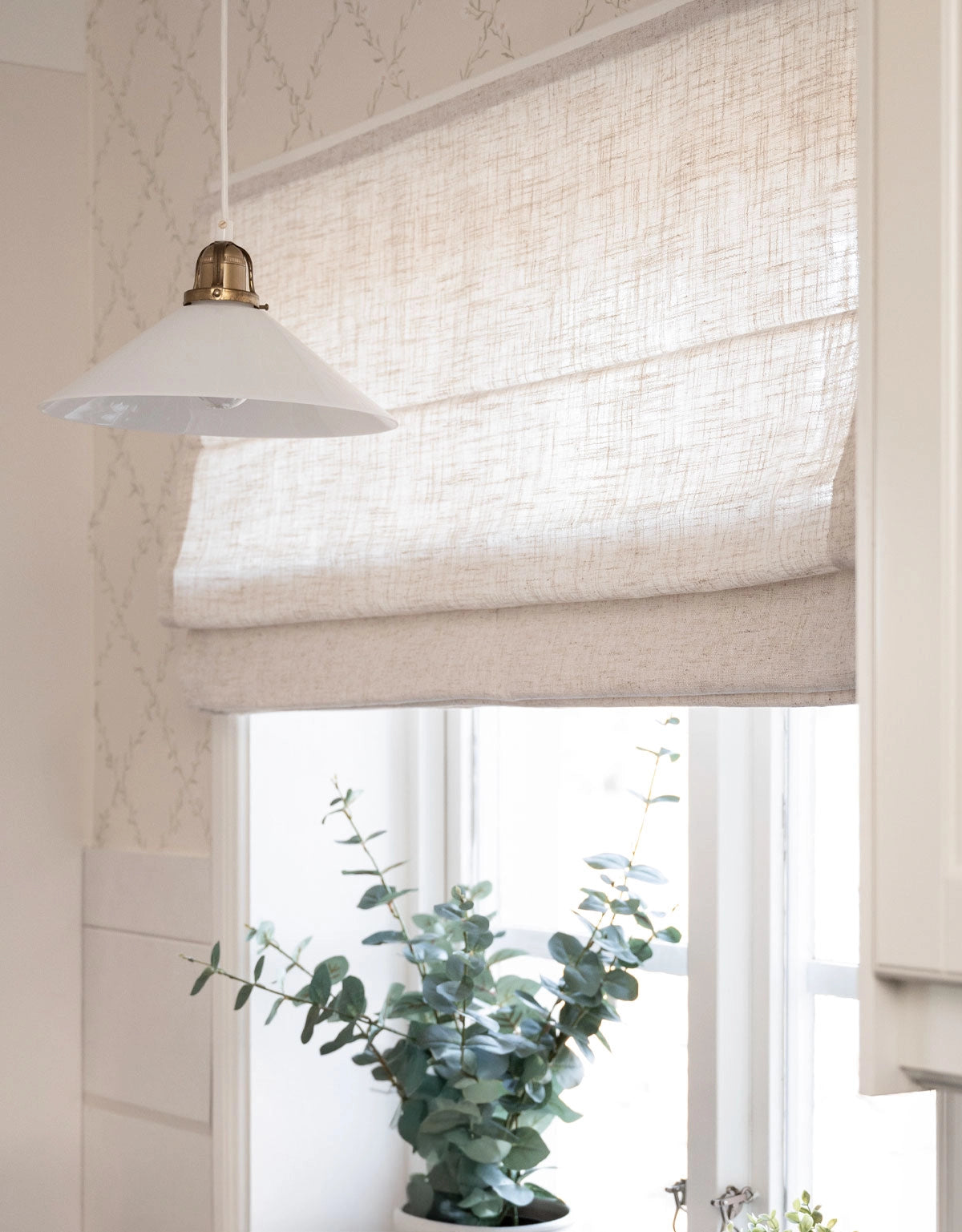 hissgardin-mylla-beige-kök