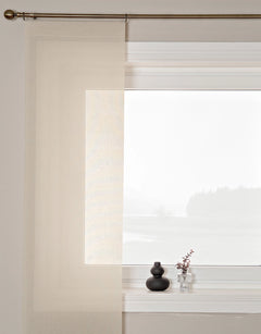 Grå transparent panelgardin